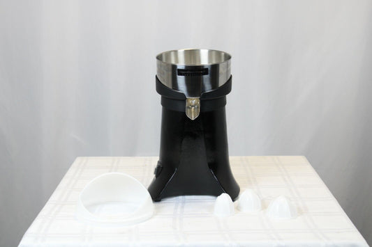 Hamilton  *Used* Hamilton Beach Countertop Electric Citrus Juicer - HCJ9671249