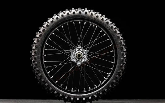Stark Varg Front Wheel Assembly with MX Tire - SMX1-FW-21-MX